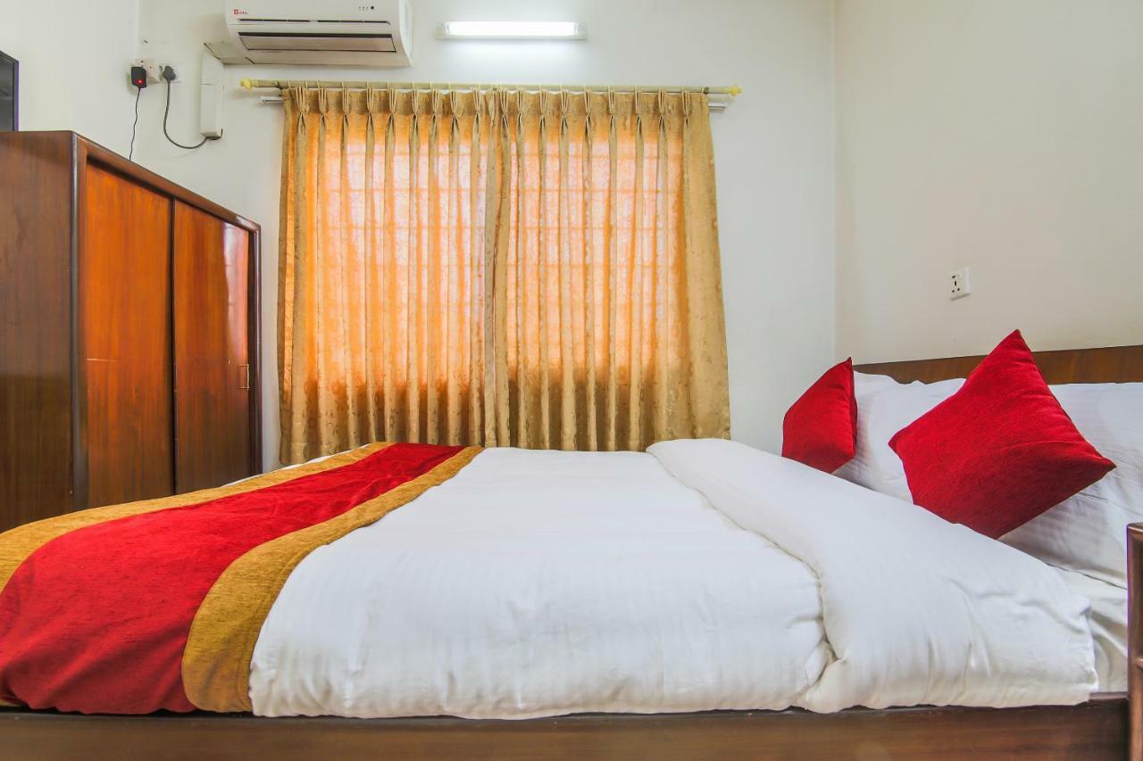 קטמנדו Oyo 358 Hotel Rose Star מראה חיצוני תמונה