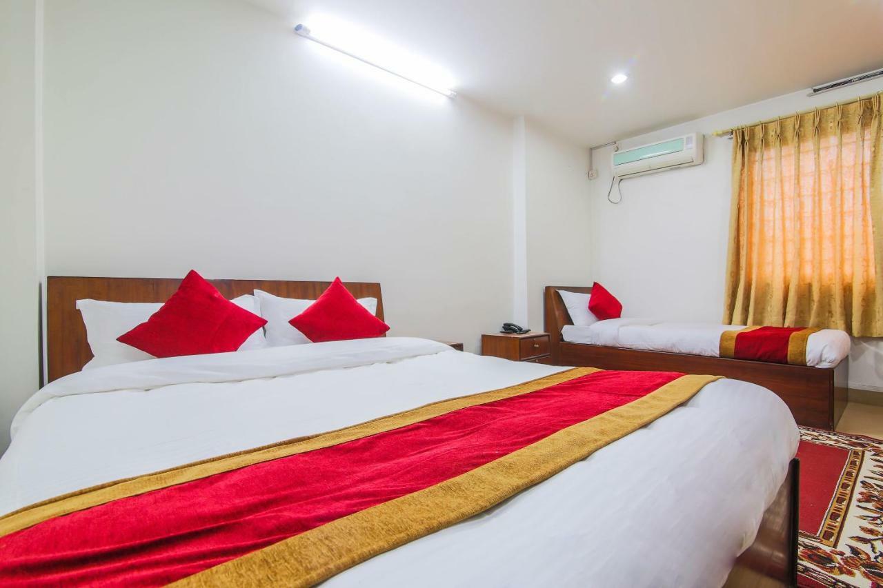 קטמנדו Oyo 358 Hotel Rose Star מראה חיצוני תמונה