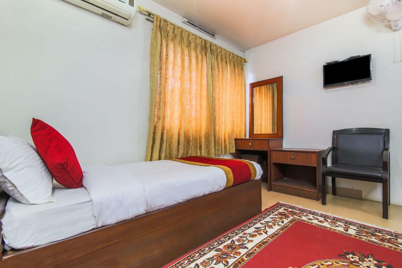 קטמנדו Oyo 358 Hotel Rose Star מראה חיצוני תמונה