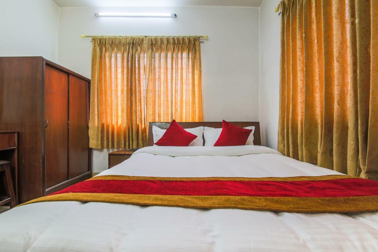 קטמנדו Oyo 358 Hotel Rose Star מראה חיצוני תמונה
